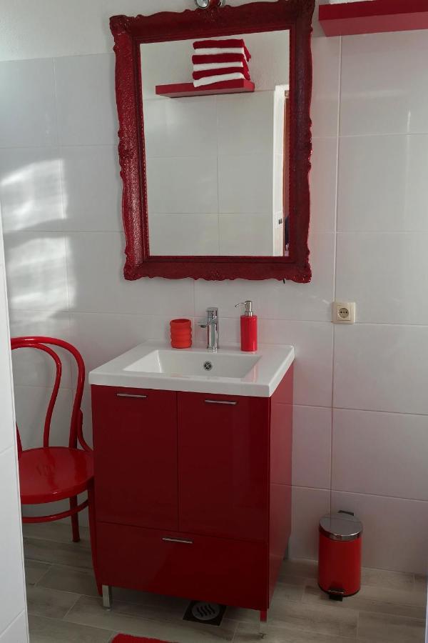 Apartments By The Sea Blace, Neretva Delta - Usce Neretve - 16068 ภายนอก รูปภาพ