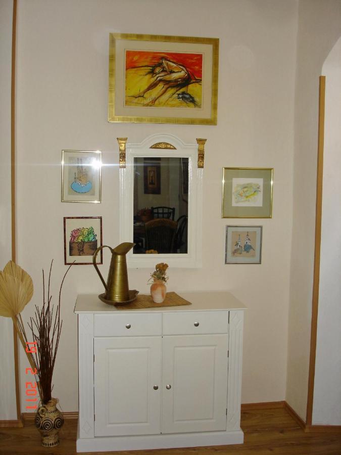 Apartments By The Sea Blace, Neretva Delta - Usce Neretve - 16068 ภายนอก รูปภาพ